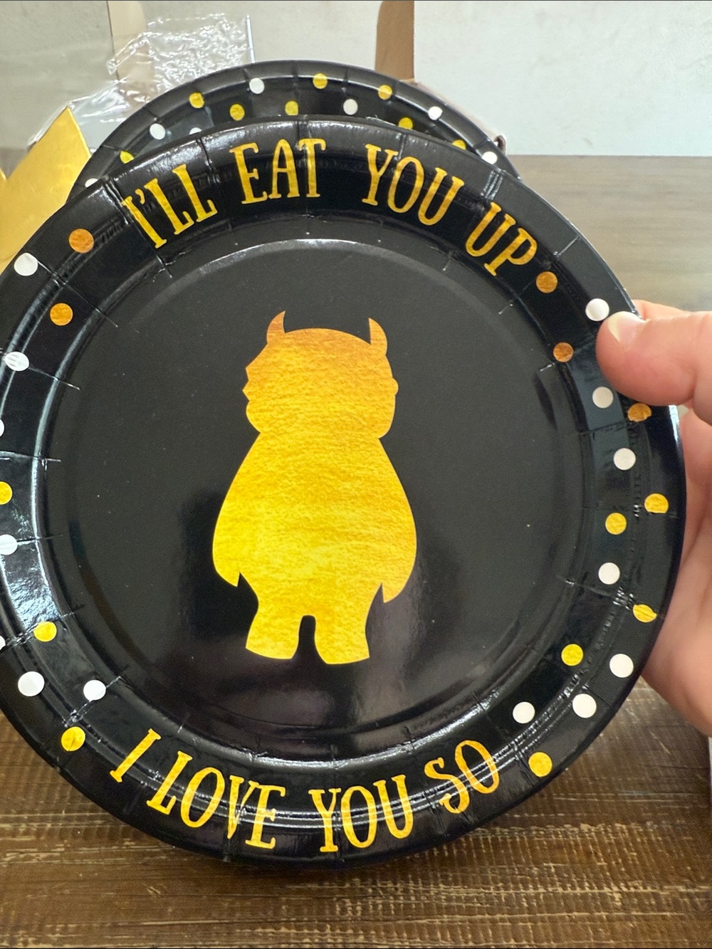 Wild One First Birthday Party Supplies Set - Black & Gold - Picture 5 of 8